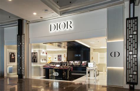 dior ph website.